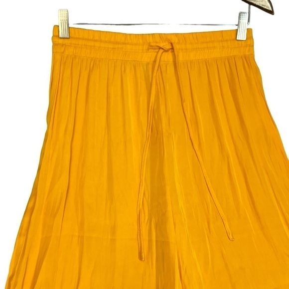Joie Wide Leg Silky Pants. Tangerine. NWT Small - Picture 3 of 9